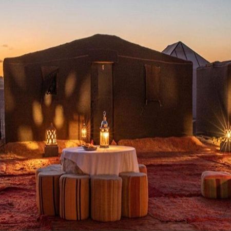 Desert Luxury Camp 姆哈米德 外观 照片