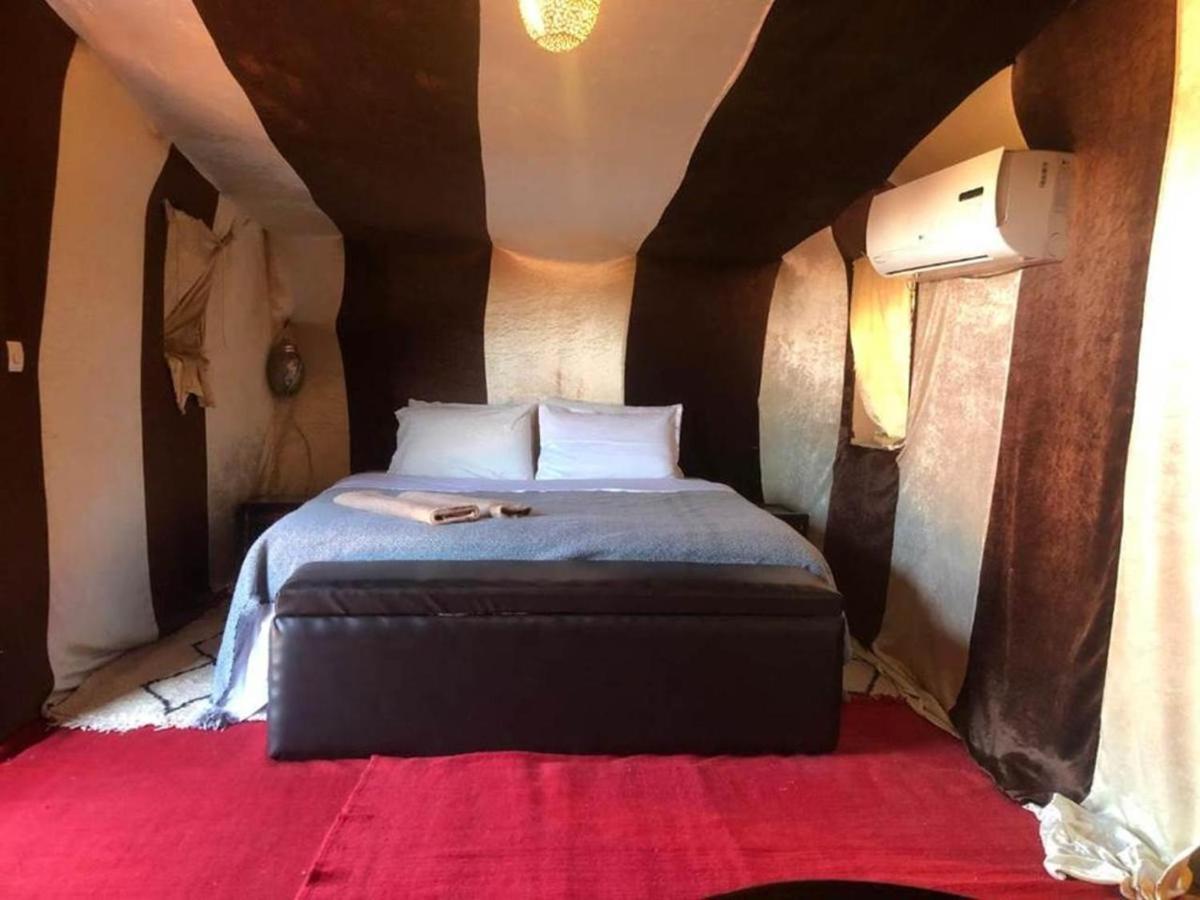 Desert Luxury Camp 姆哈米德 外观 照片