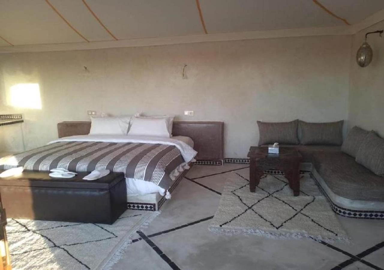 Desert Luxury Camp 姆哈米德 外观 照片