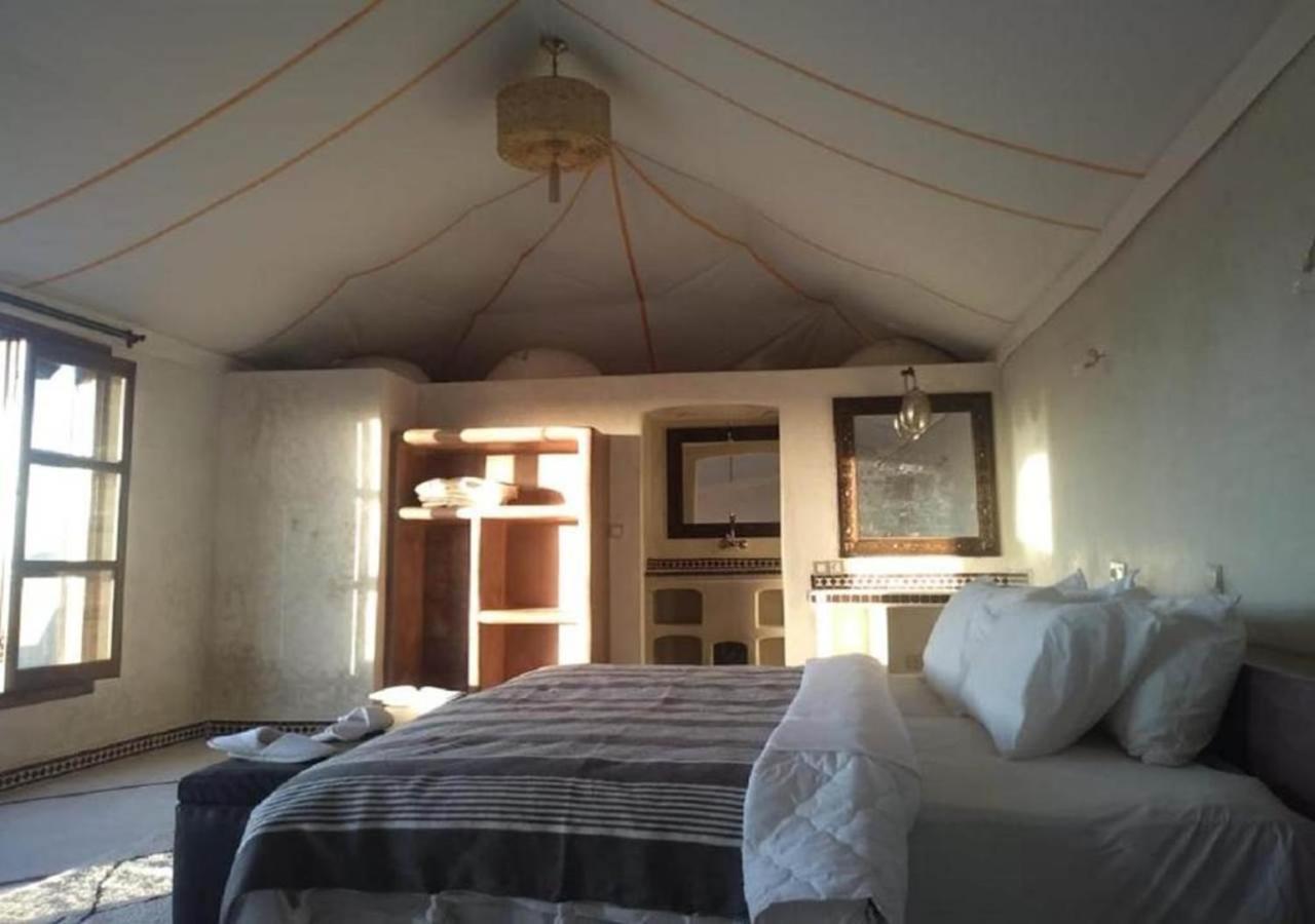 Desert Luxury Camp 姆哈米德 外观 照片