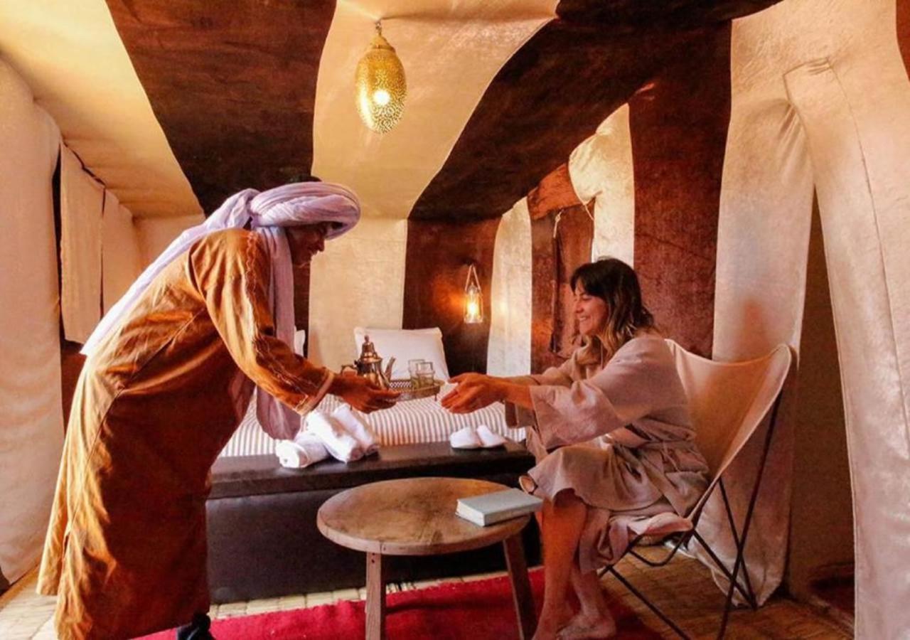 Desert Luxury Camp 姆哈米德 外观 照片