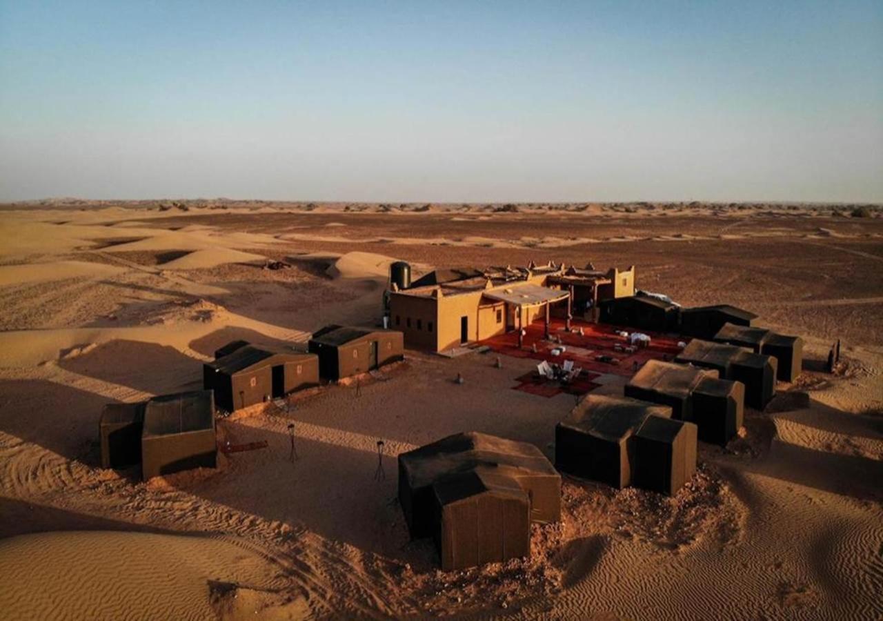 Desert Luxury Camp 姆哈米德 外观 照片